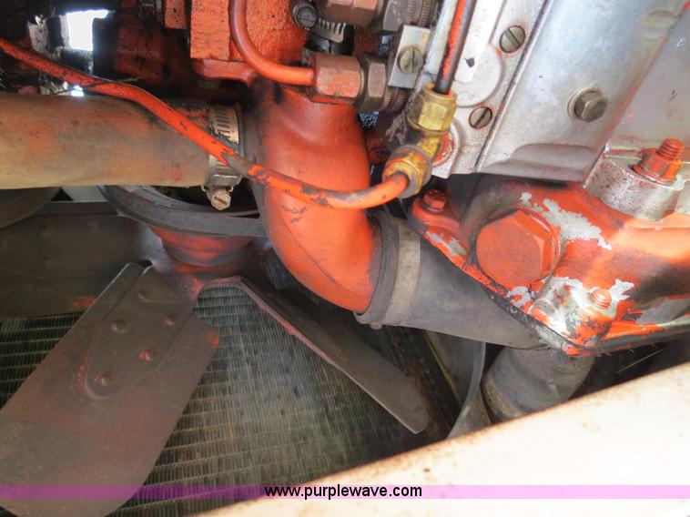 image for item B4606 1976 Case 970 tractor