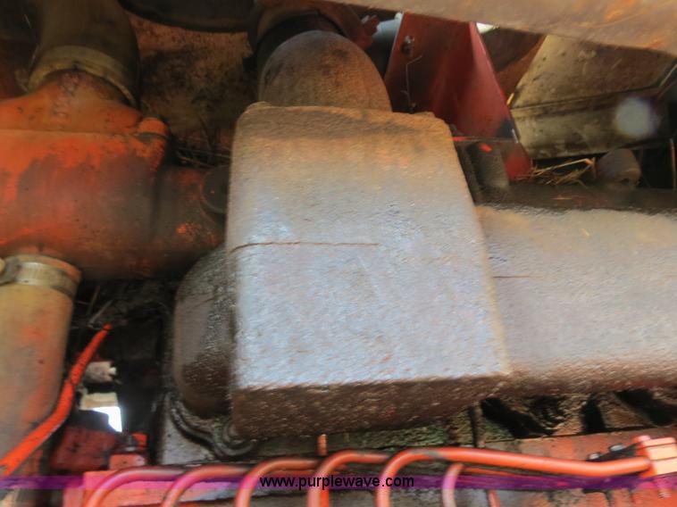 image for item B4606 1976 Case 970 tractor