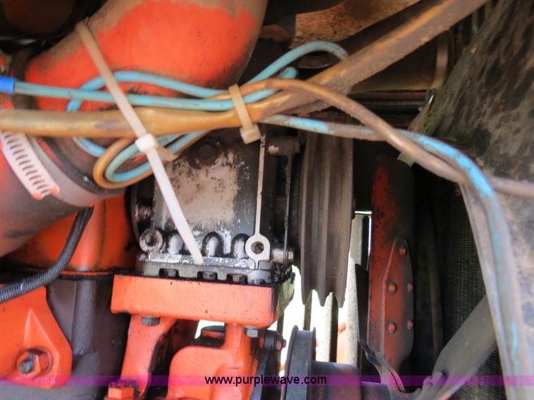 image for item B4606 1976 Case 970 tractor