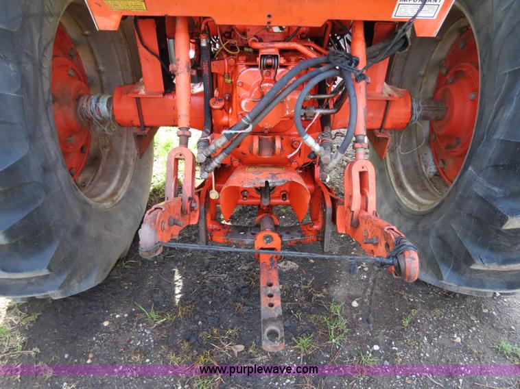 image for item B4606 1976 Case 970 tractor