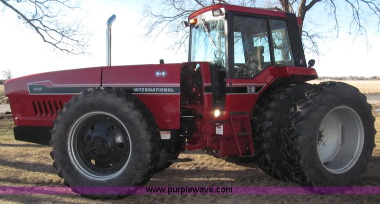 image for item B5338 1979 International 3588 MFWD tractor