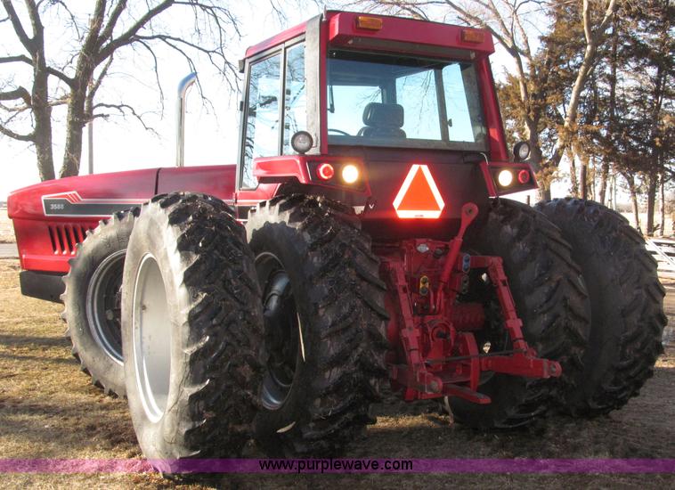 image for item B5338 1979 International 3588 MFWD tractor