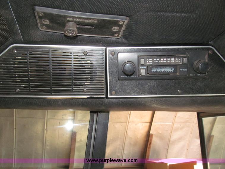 image for item B5338 1979 International 3588 MFWD tractor