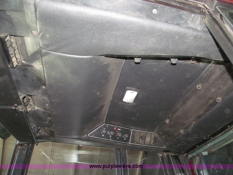 image for item B5338 1979 International 3588 MFWD tractor