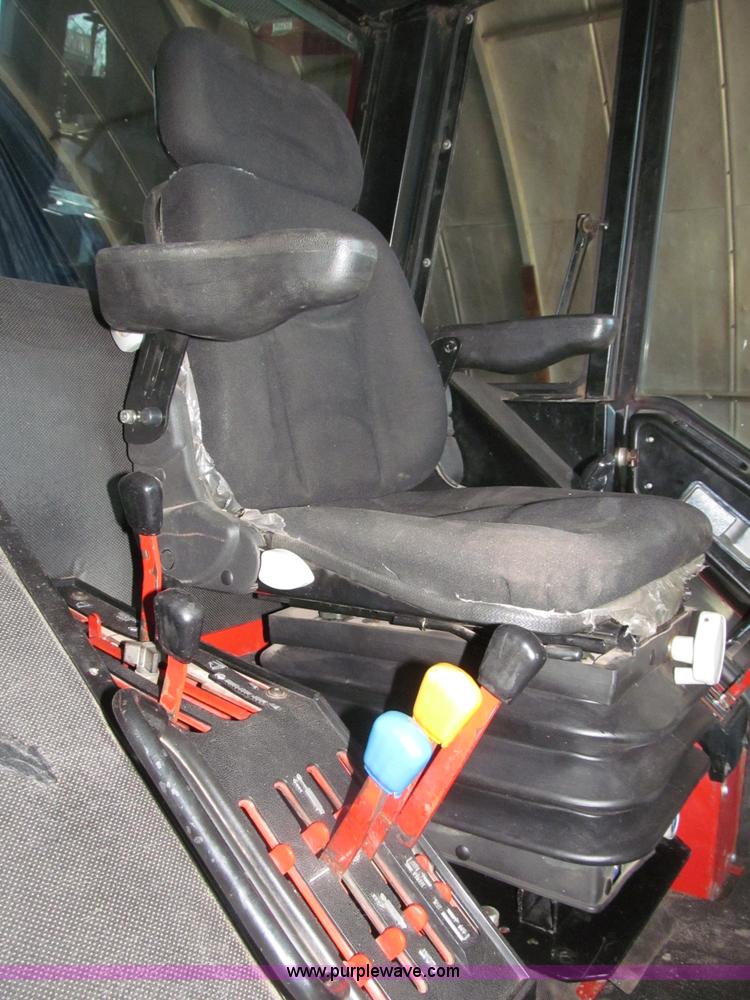 image for item B5338 1979 International 3588 MFWD tractor