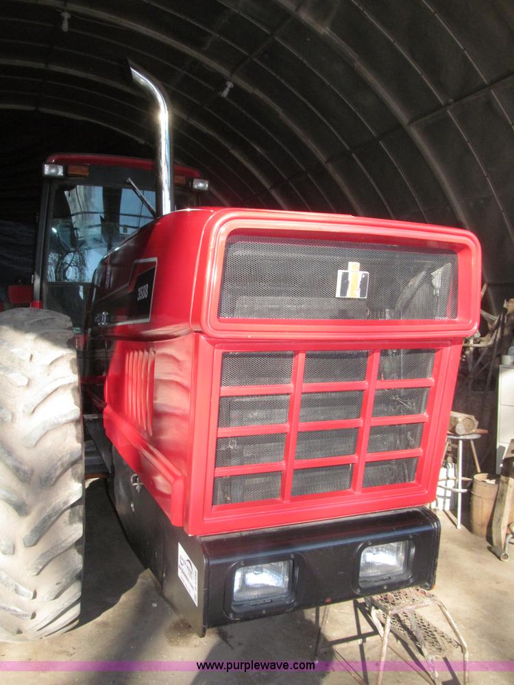 image for item B5338 1979 International 3588 MFWD tractor