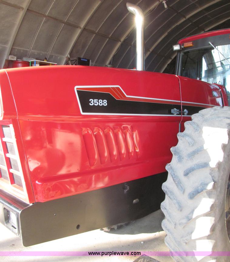 image for item B5338 1979 International 3588 MFWD tractor