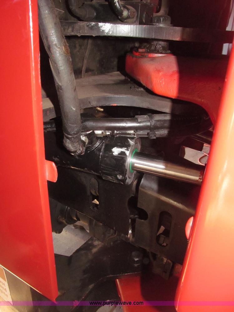 image for item B5338 1979 International 3588 MFWD tractor