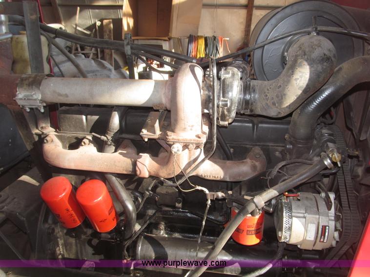 image for item B5338 1979 International 3588 MFWD tractor