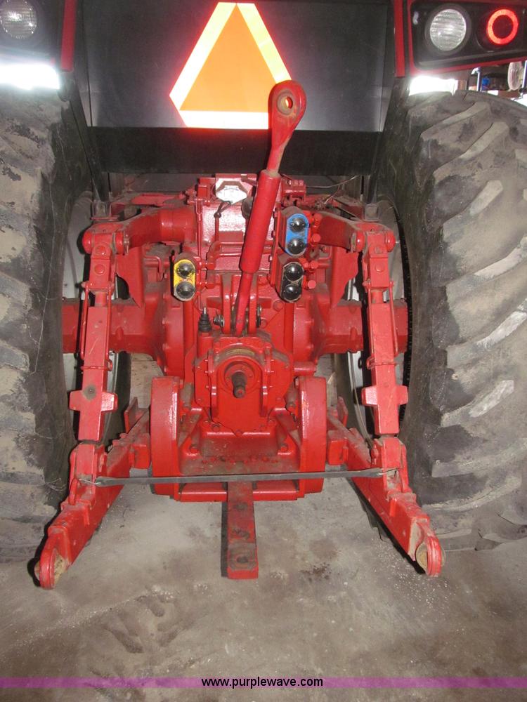 image for item B5338 1979 International 3588 MFWD tractor