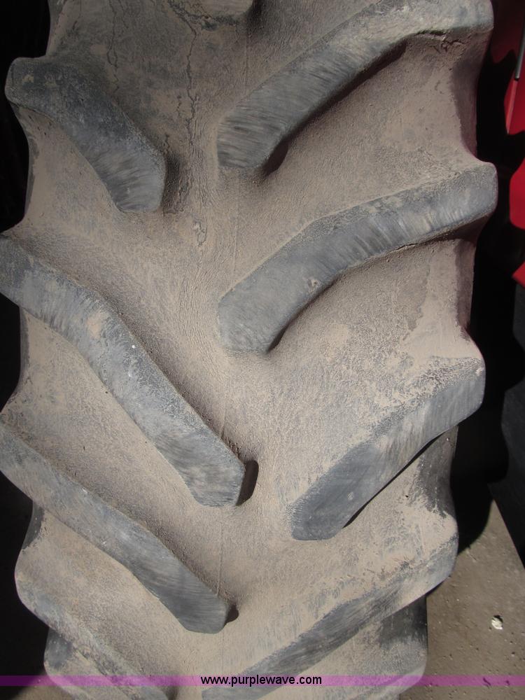 image for item B5338 1979 International 3588 MFWD tractor