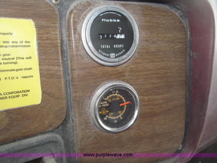 image for item B5347 1978 International F2554 dump truck