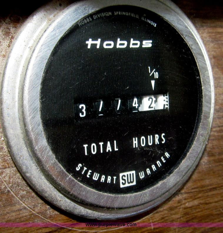 image for item B5347 1978 International F2554 dump truck