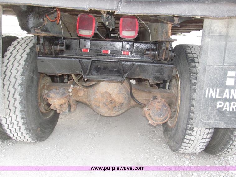 image for item B5347 1978 International F2554 dump truck