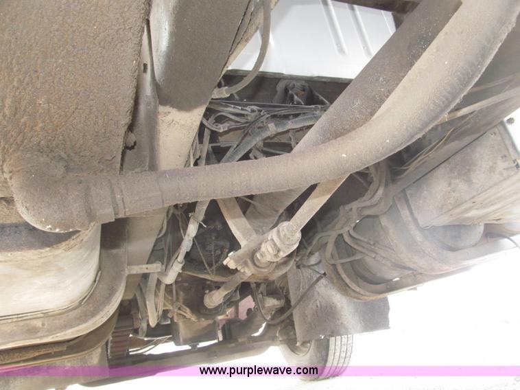 image for item B5347 1978 International F2554 dump truck