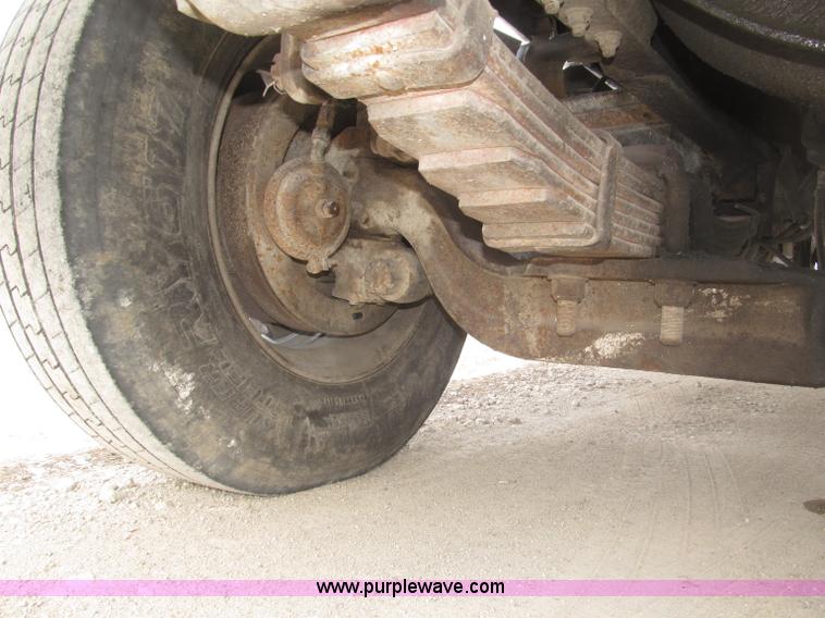 image for item B5347 1978 International F2554 dump truck