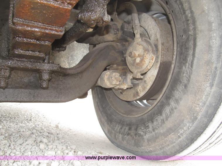 image for item B5347 1978 International F2554 dump truck