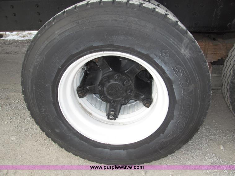 image for item B5347 1978 International F2554 dump truck