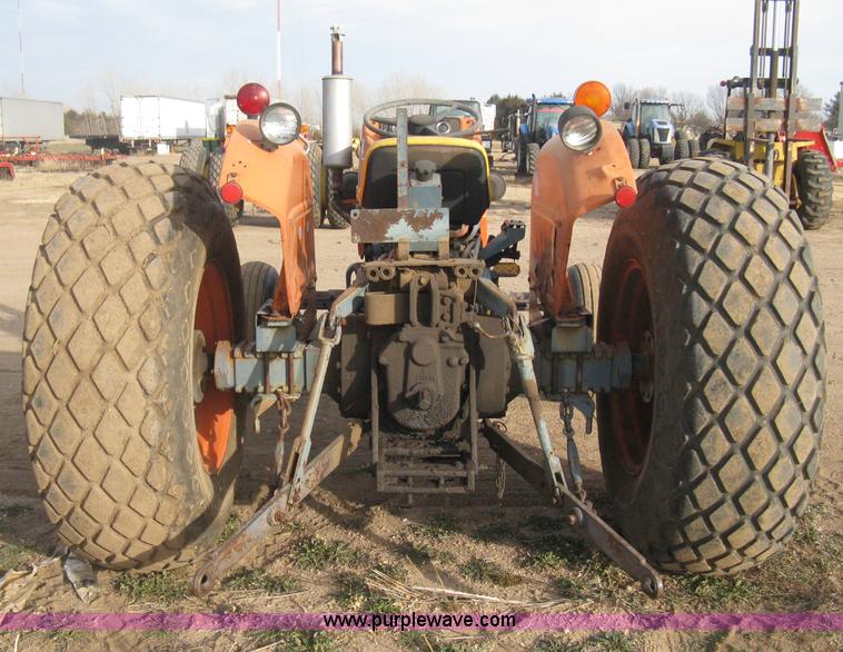 image for item B8396 Kubota M5500 tractor