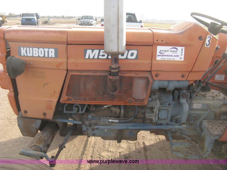 image for item B8396 Kubota M5500 tractor