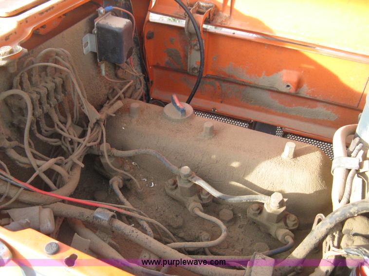 image for item B8396 Kubota M5500 tractor