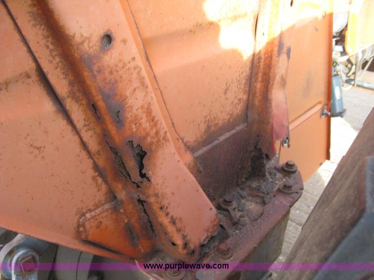 image for item B8396 Kubota M5500 tractor