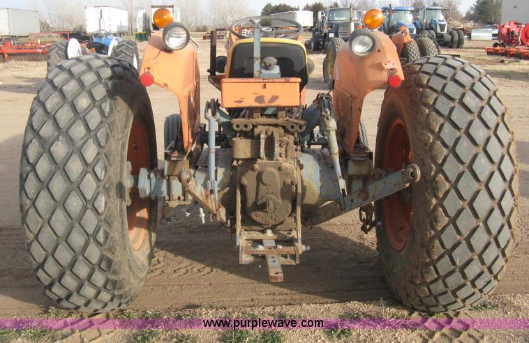 image for item B8397 Kubota M5500 tractor