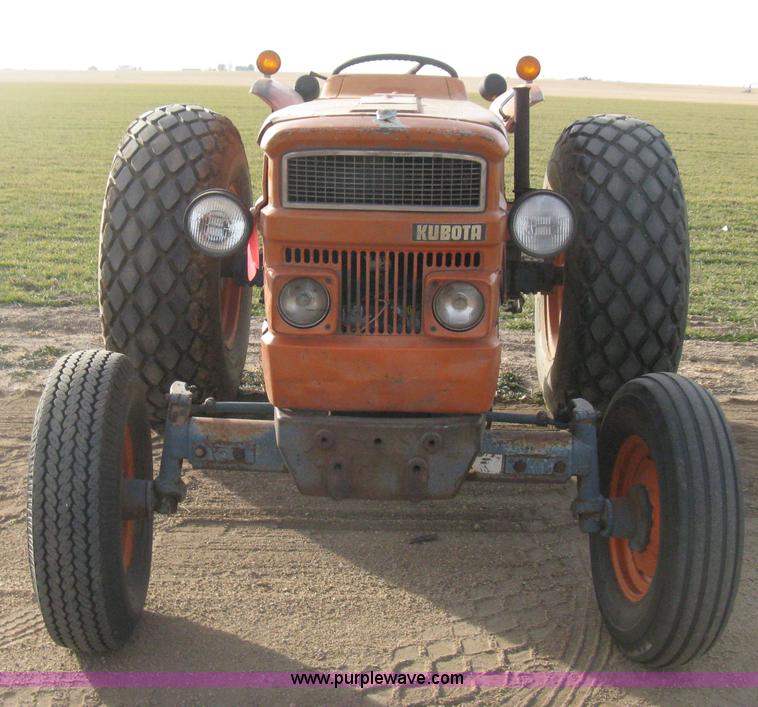 image for item B8397 Kubota M5500 tractor