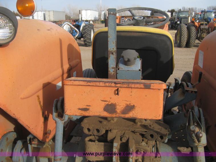image for item B8397 Kubota M5500 tractor