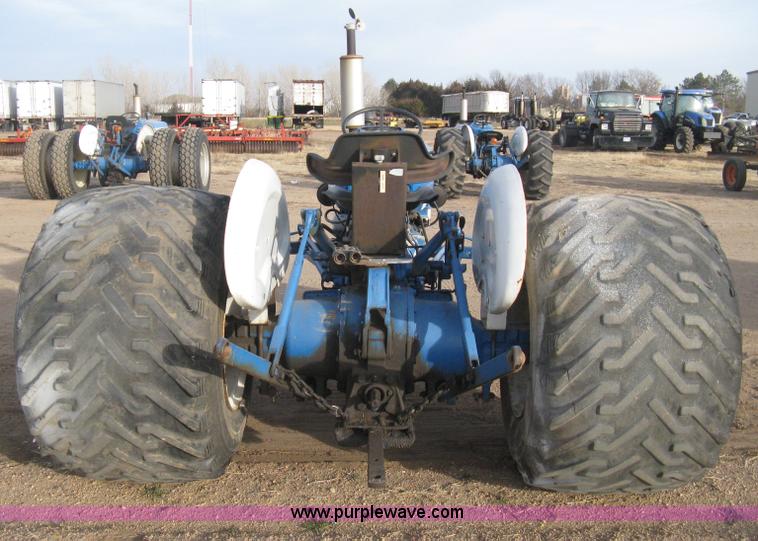 image for item B8398 Ford 4610 tractor