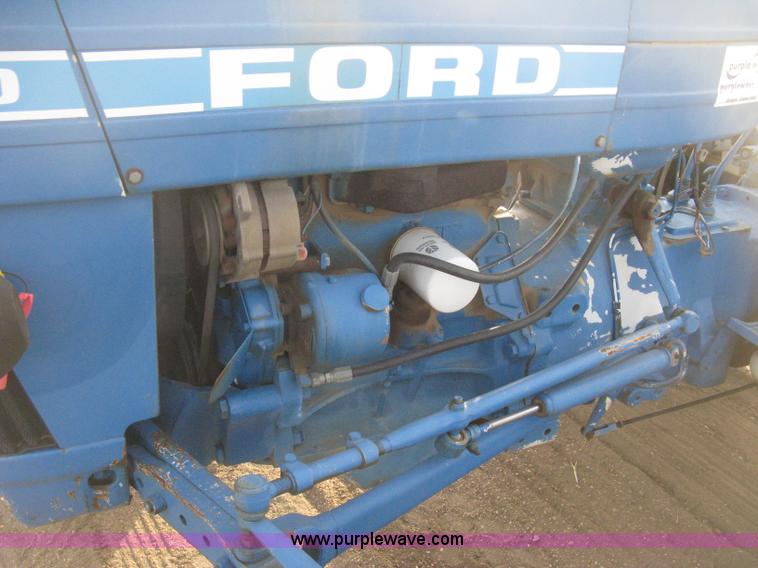 image for item B8398 Ford 4610 tractor