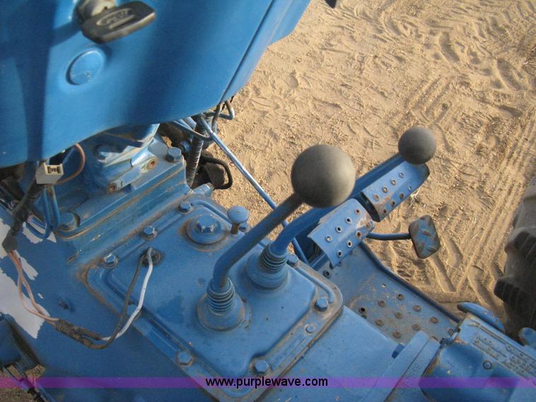 image for item B8398 Ford 4610 tractor