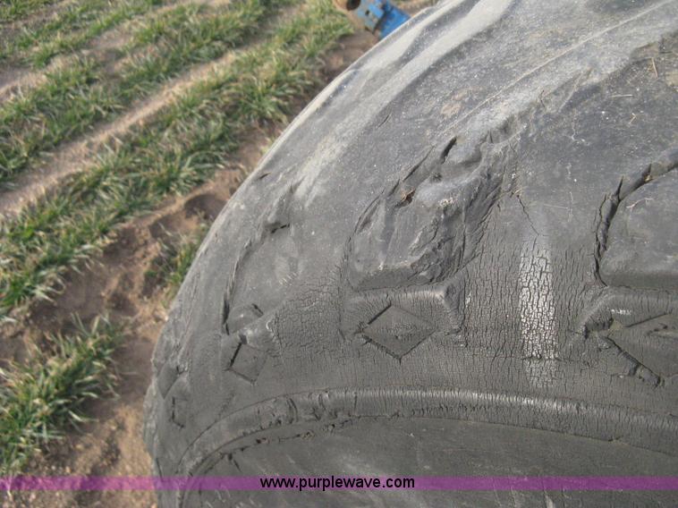 image for item B8398 Ford 4610 tractor