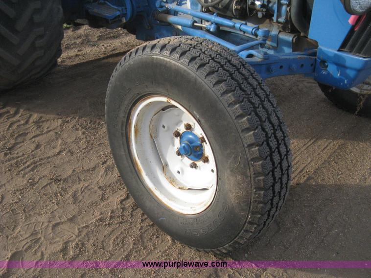 image for item B8398 Ford 4610 tractor