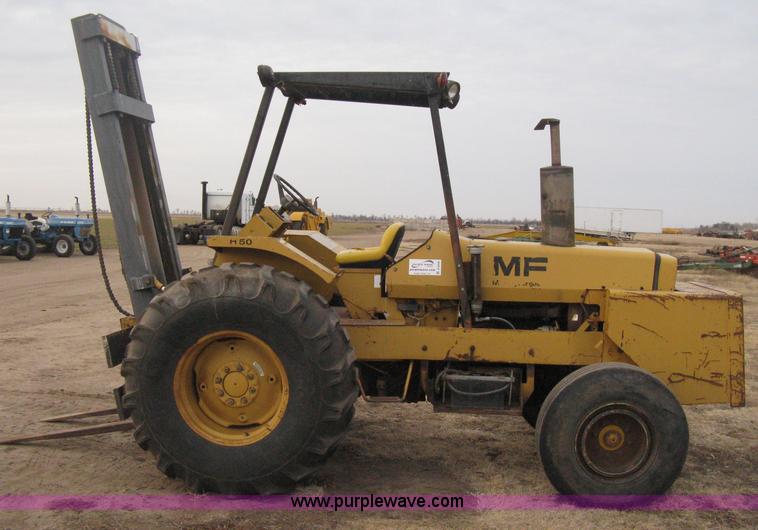 image for item B8409 Massey Fergusen H50 rough terrain forklift