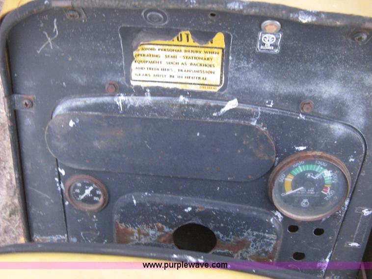 image for item B8409 Massey Fergusen H50 rough terrain forklift