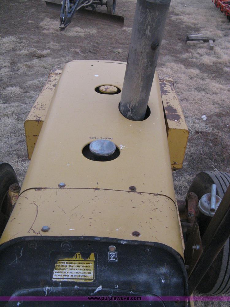 image for item B8409 Massey Fergusen H50 rough terrain forklift