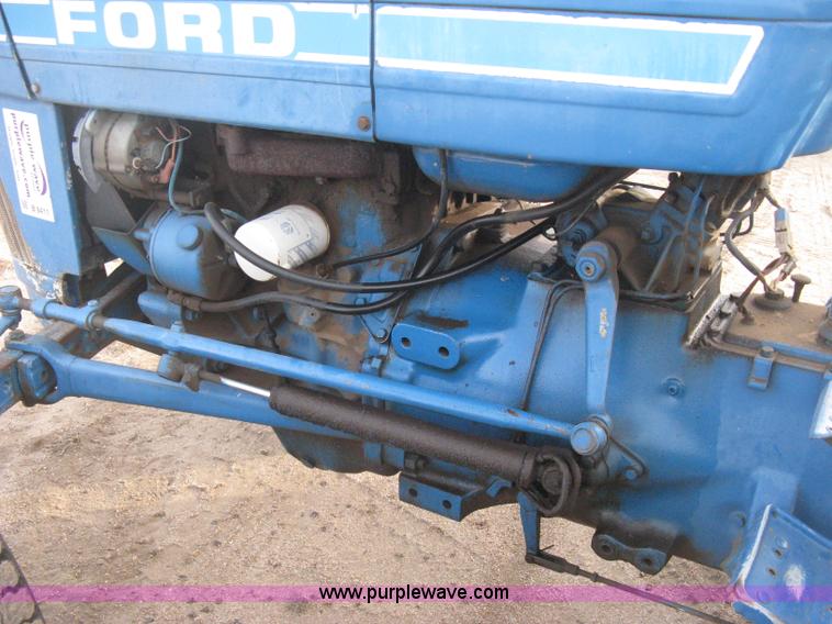 image for item B8411 Ford 3910 tractor