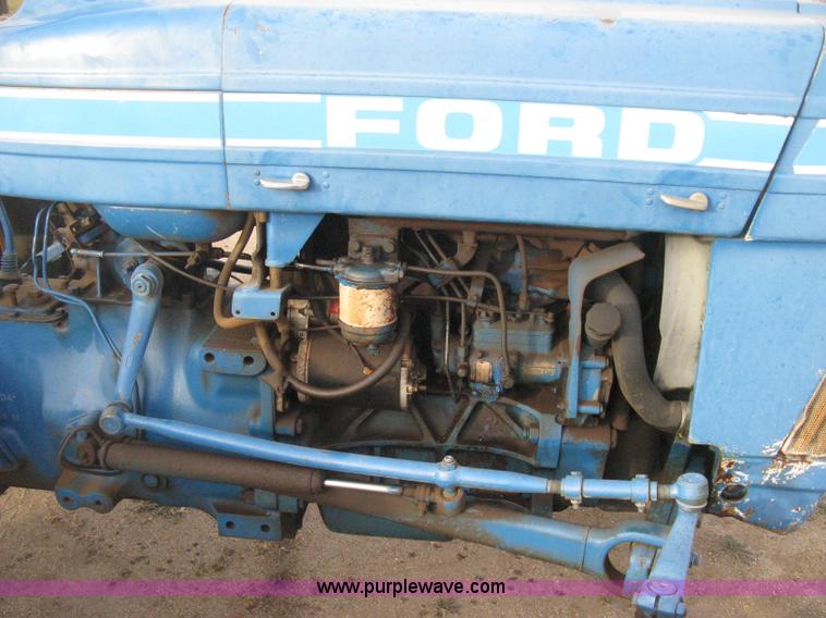 image for item B8411 Ford 3910 tractor