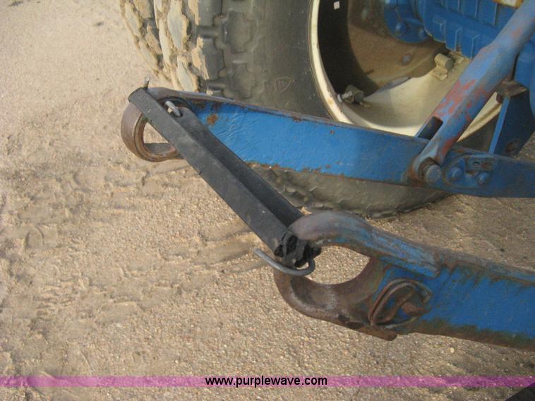 image for item B8411 Ford 3910 tractor