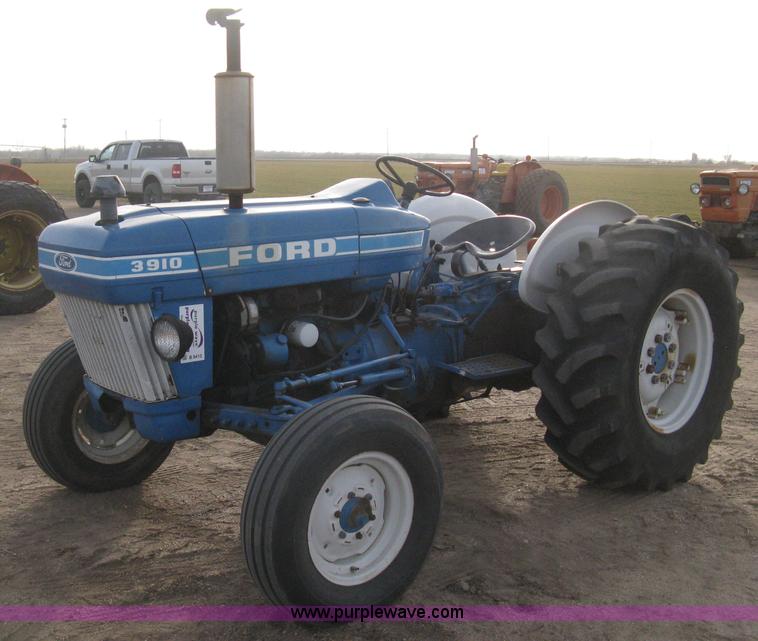 image for item B8412 Ford 3910 tractor