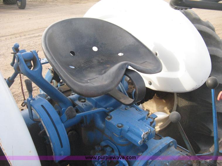 image for item B8412 Ford 3910 tractor