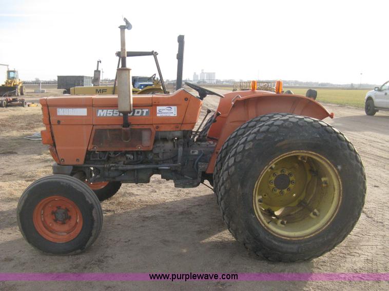 image for item B8413 Kubota M5500 DT tractor