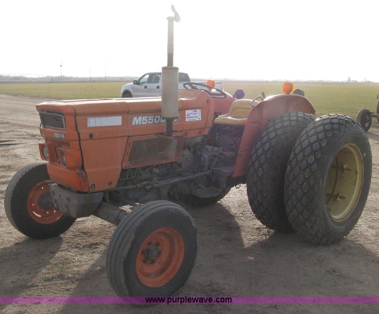 image for item B8413 Kubota M5500 DT tractor