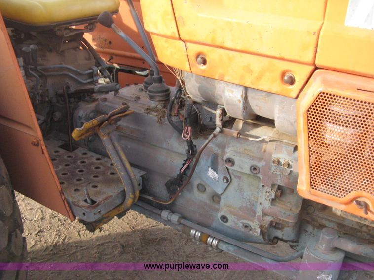 image for item B8413 Kubota M5500 DT tractor