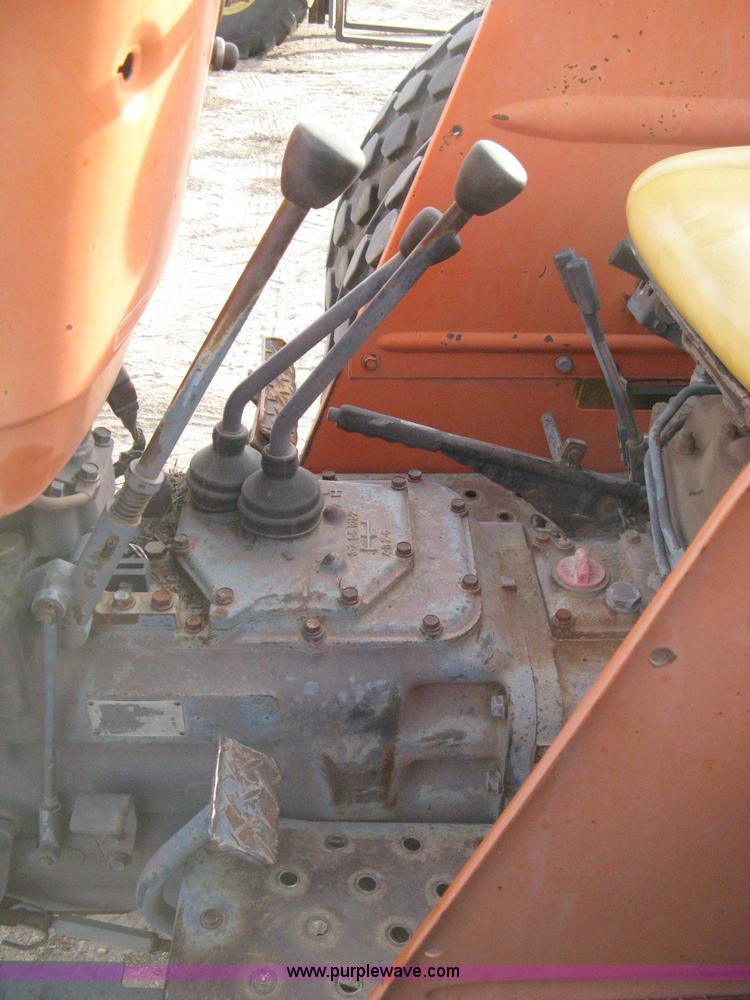 image for item B8413 Kubota M5500 DT tractor