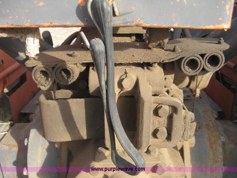 image for item B8413 Kubota M5500 DT tractor