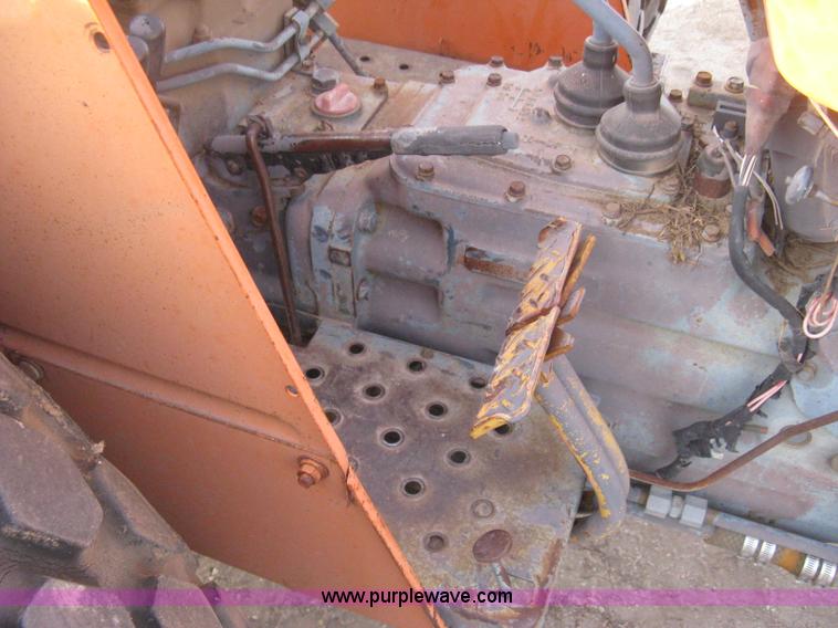 image for item B8413 Kubota M5500 DT tractor