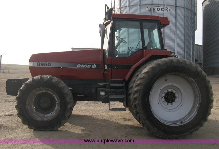 image for item B8417 1998 Case IH Magnum 8950 MFWD tractor