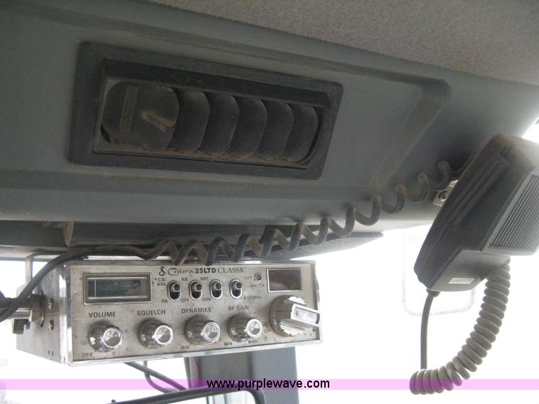 image for item B8417 1998 Case IH Magnum 8950 MFWD tractor